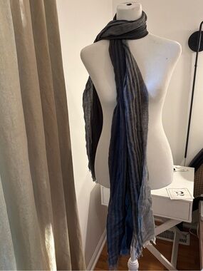 Lightweight Striped Gray & Blue Scarf